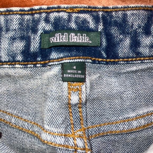 Did a mini high rise skirt brand new - Picture 2 of 2